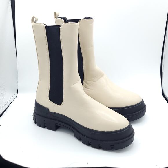 Sheln Off White Ivory Chelsea Combat Platform Boots Slip On women's size 10 - Picture 3 of 10